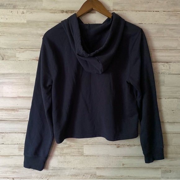 Tommy Hilfiger Navy Embroidered Crop Sweatshirt Medium - Picture 2 of 4